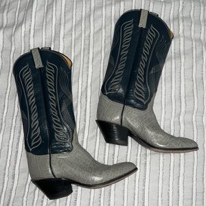 Tony Lama cowgirl boots